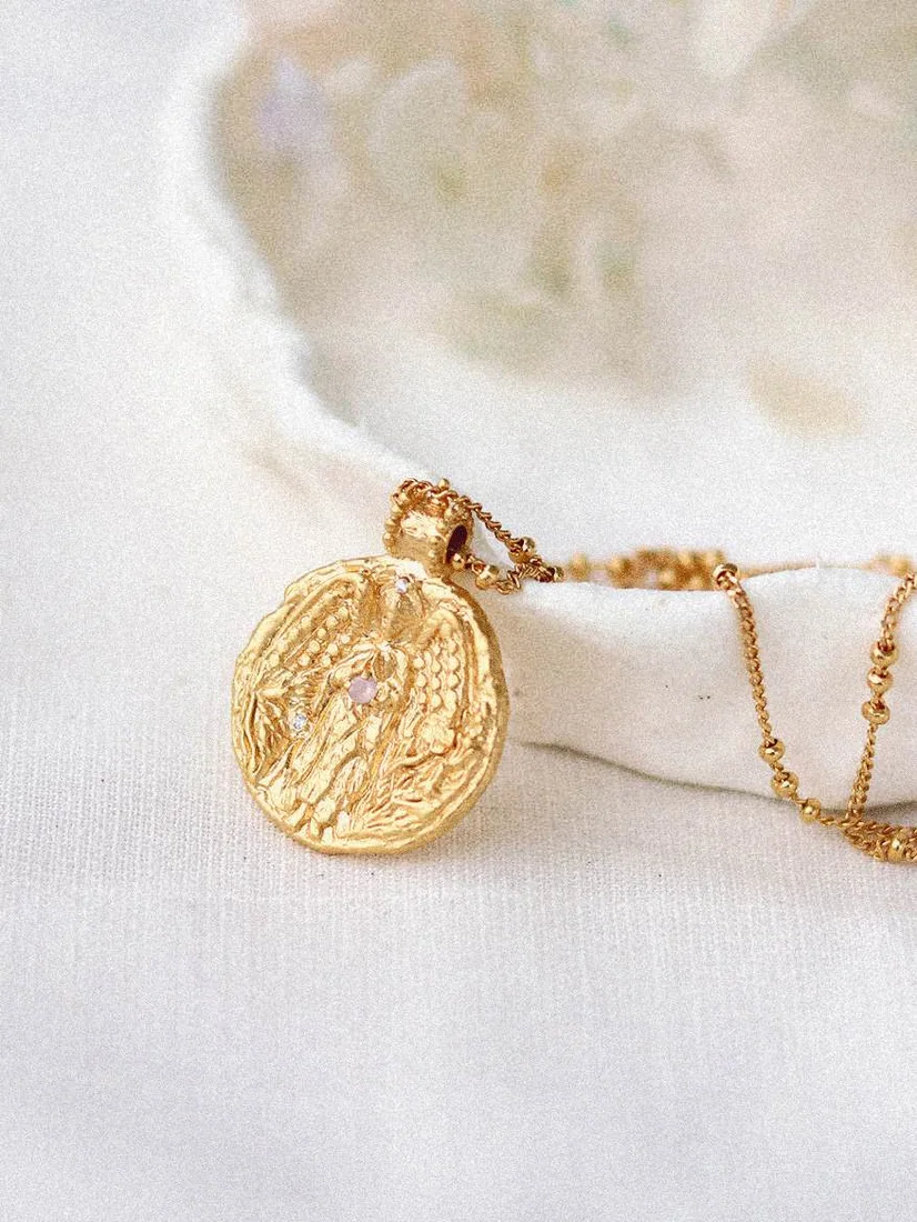 Dare to Shine Necklace