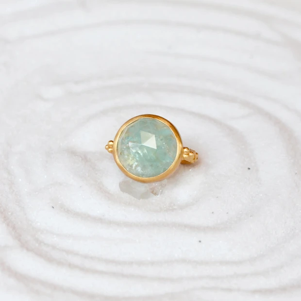Eye of the Storm · Ring