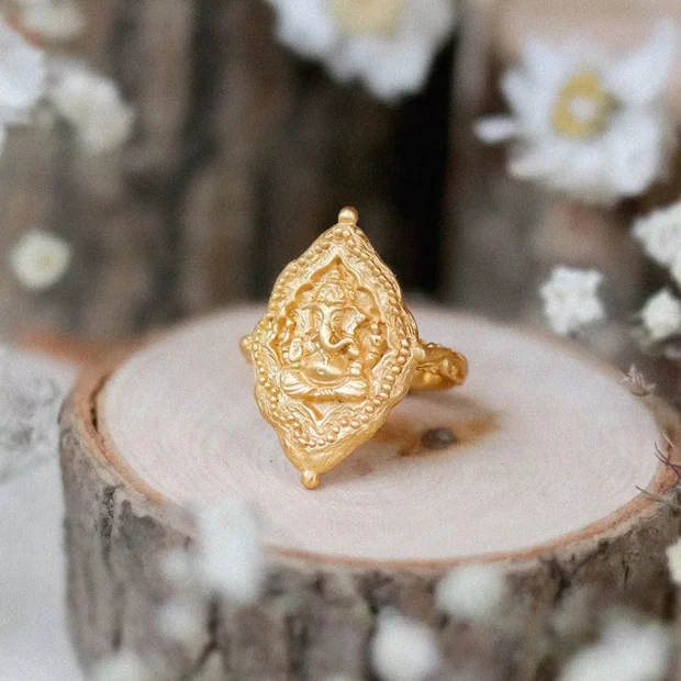 Yes To Life · Ring